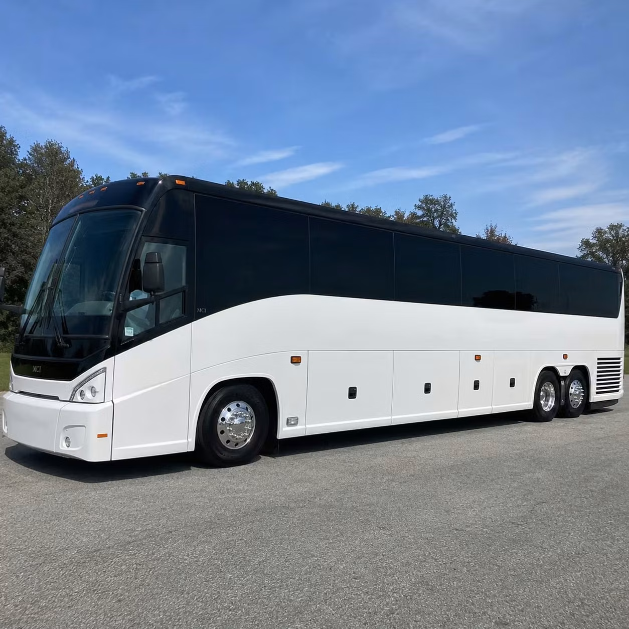 bus rental options for miramar trips