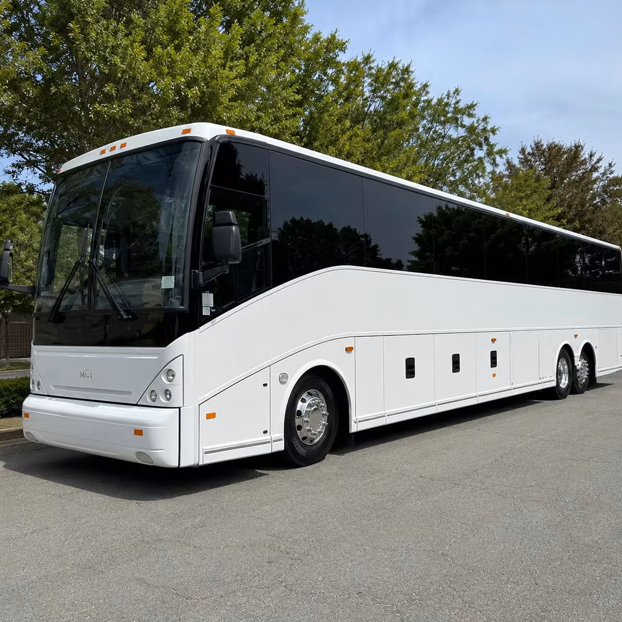 getting your group to miami international airport from miramar has never been simpler